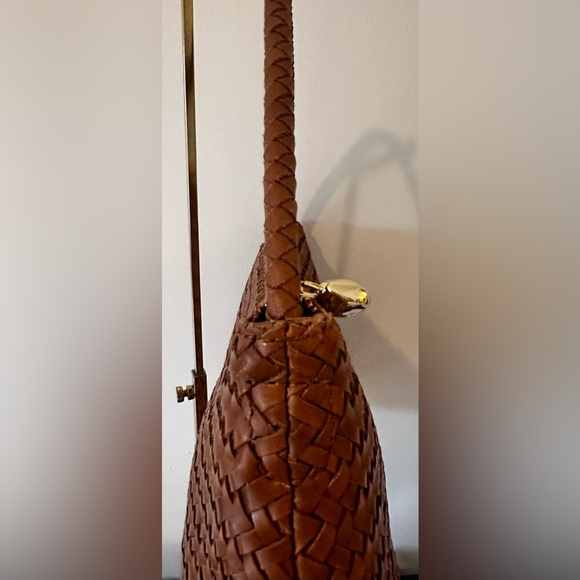 Madewell signature Woven Leather Shoulder Bag in Brown leather - Picture 8 of 10